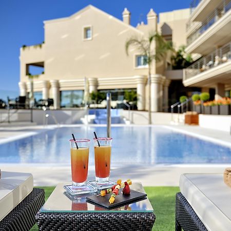 Hotel Vincci Selección Aleysa Benalmádena Exterior foto The pool at the hotel