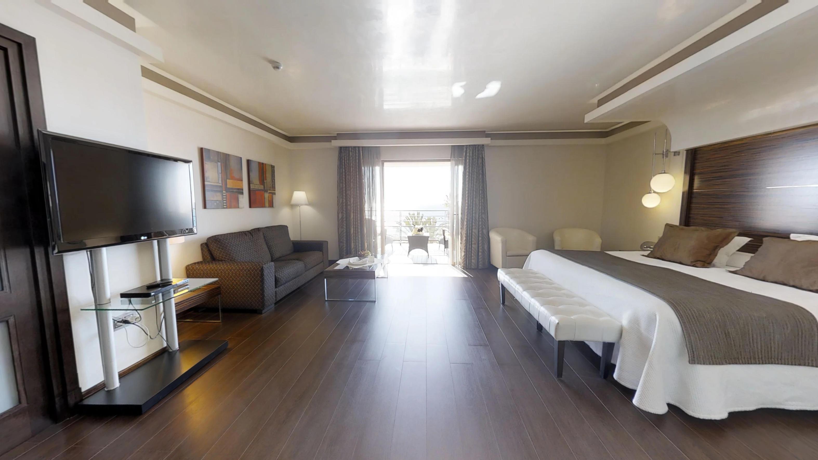 Hotel Vincci Selección Aleysa Benalmádena Exterior foto A room at the hotel