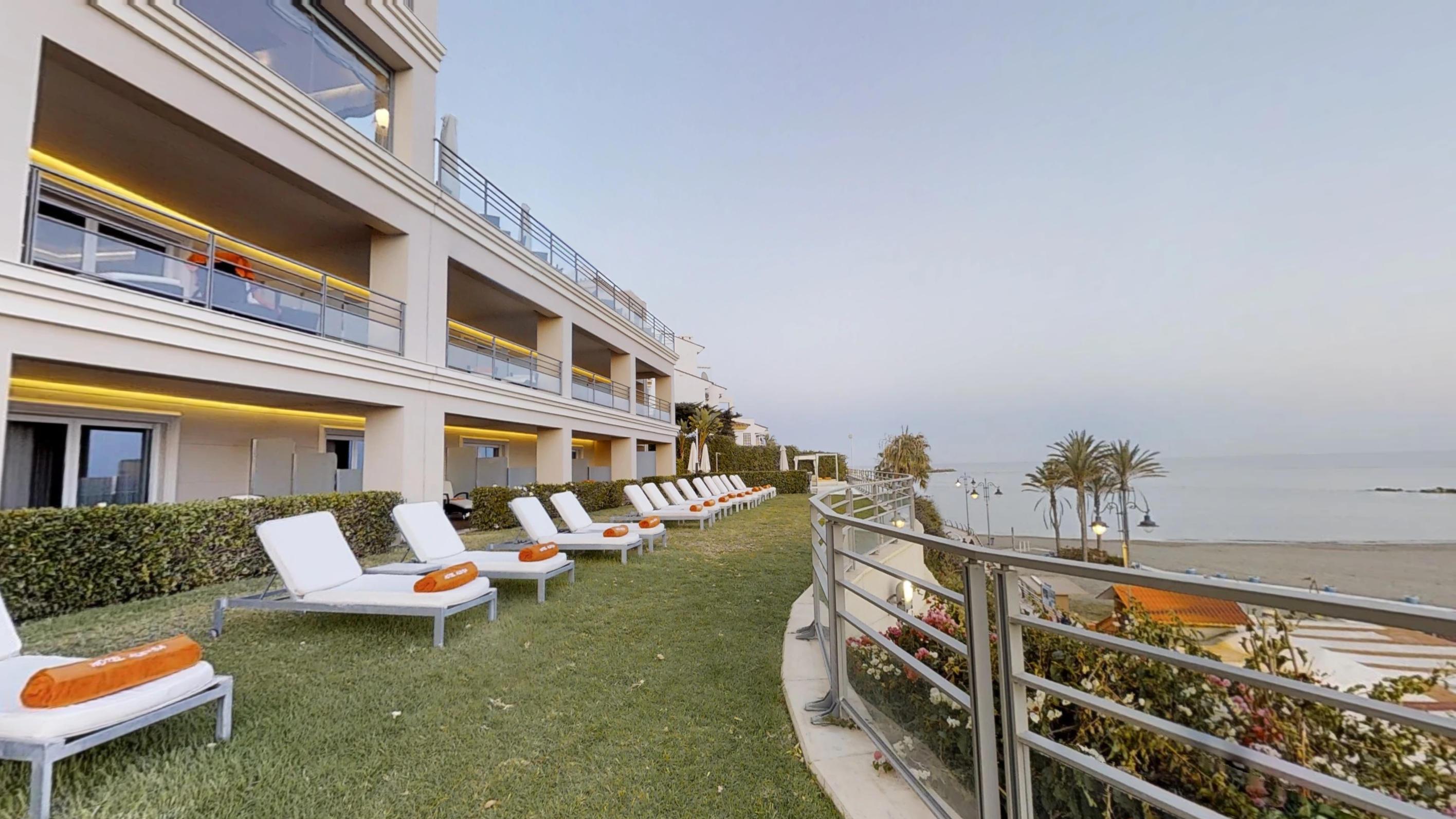 Hotel Vincci Selección Aleysa Benalmádena Exterior foto The Westin La Paloma